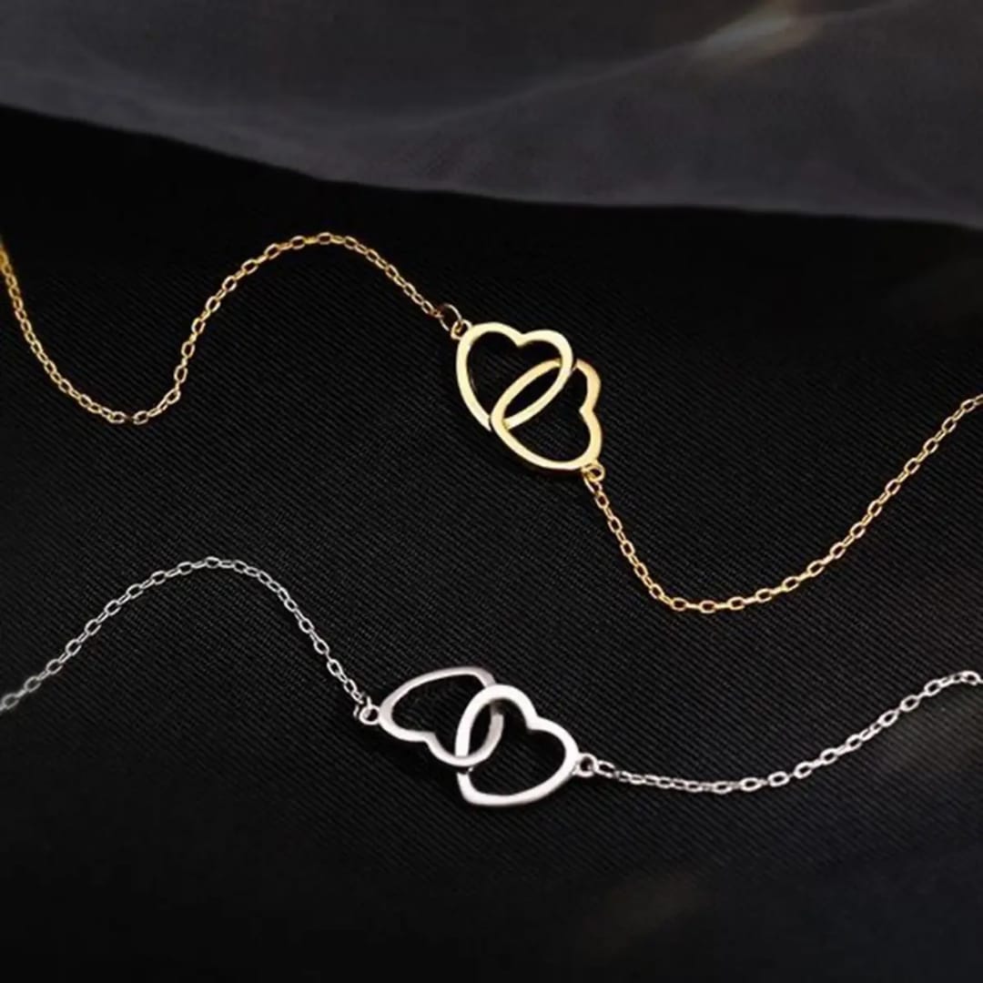 Double Heart Bond – Romantic Gift Necklace