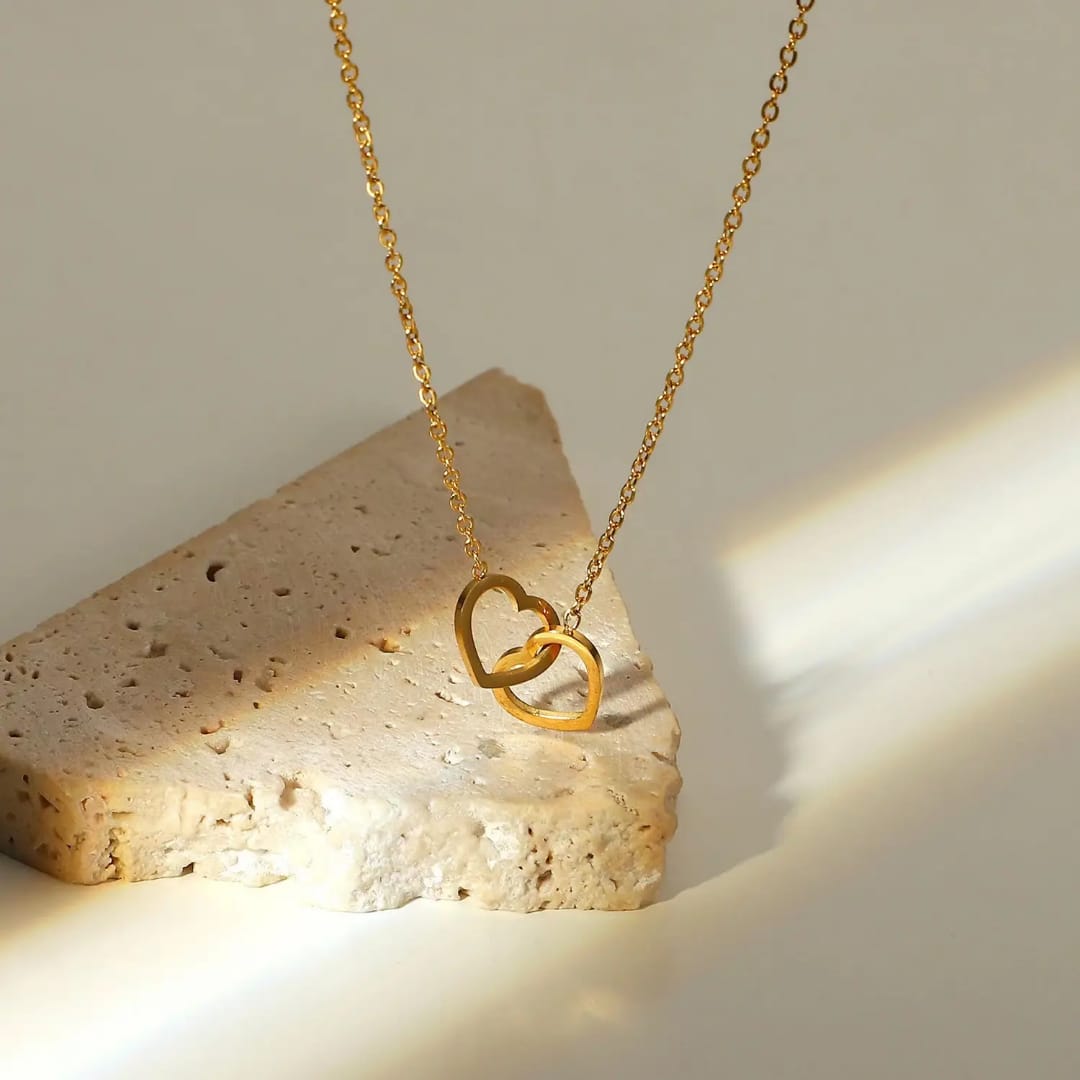 Double Heart Bond – Romantic Gift Necklace