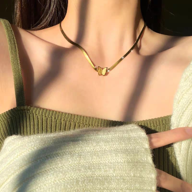 Gold Butterfly Pendant Necklace