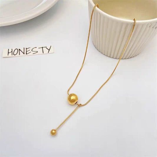 simple necklace