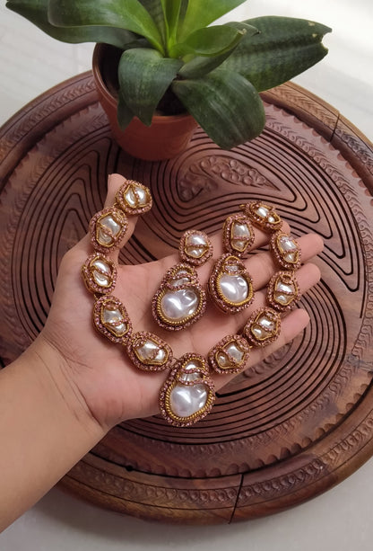 Royal Aura Kundan Pearl Necklace
