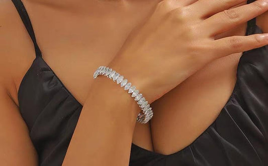 Crystal Glow Adjustable Bangle