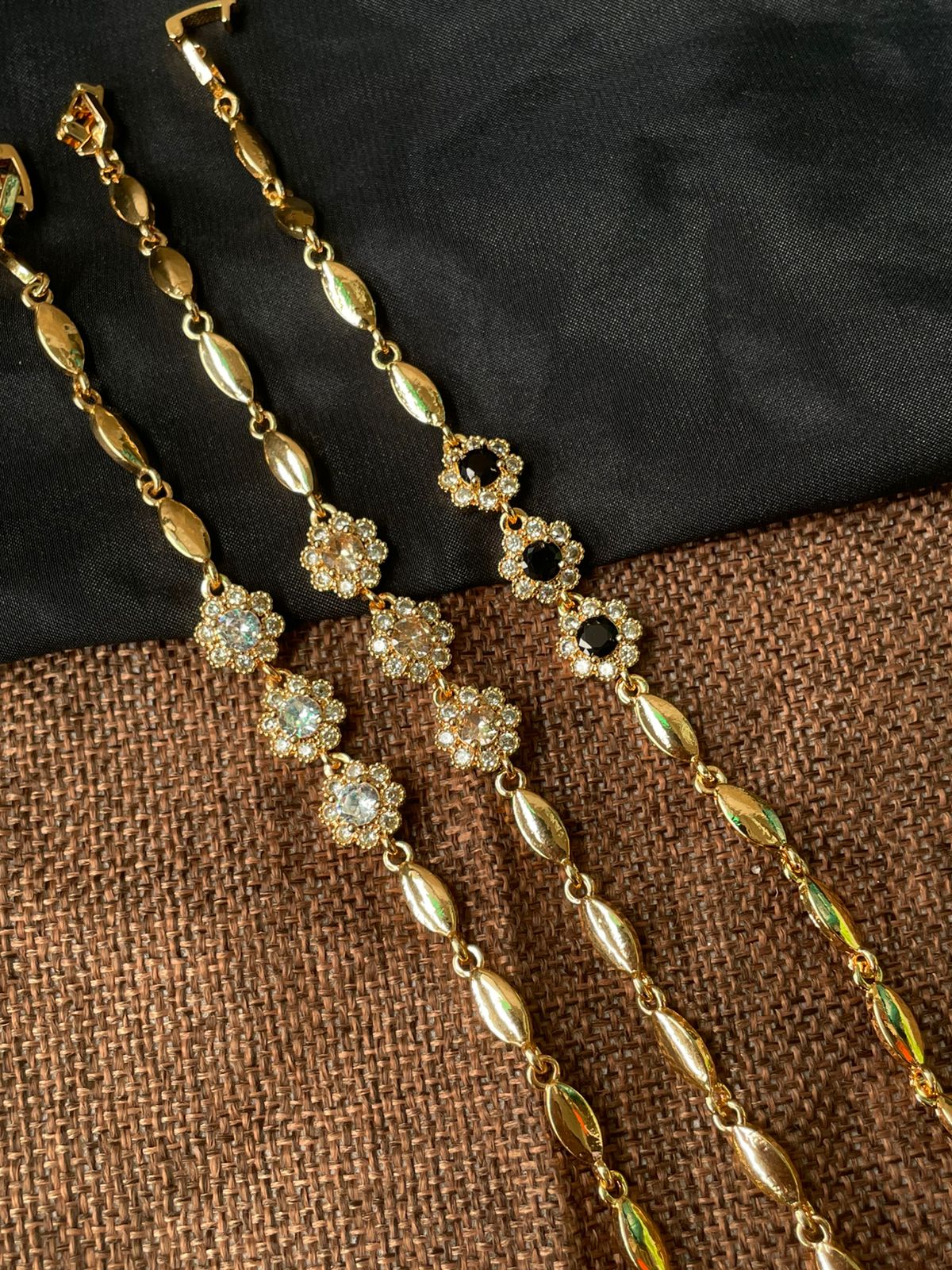 ELEGANT BRACELETS